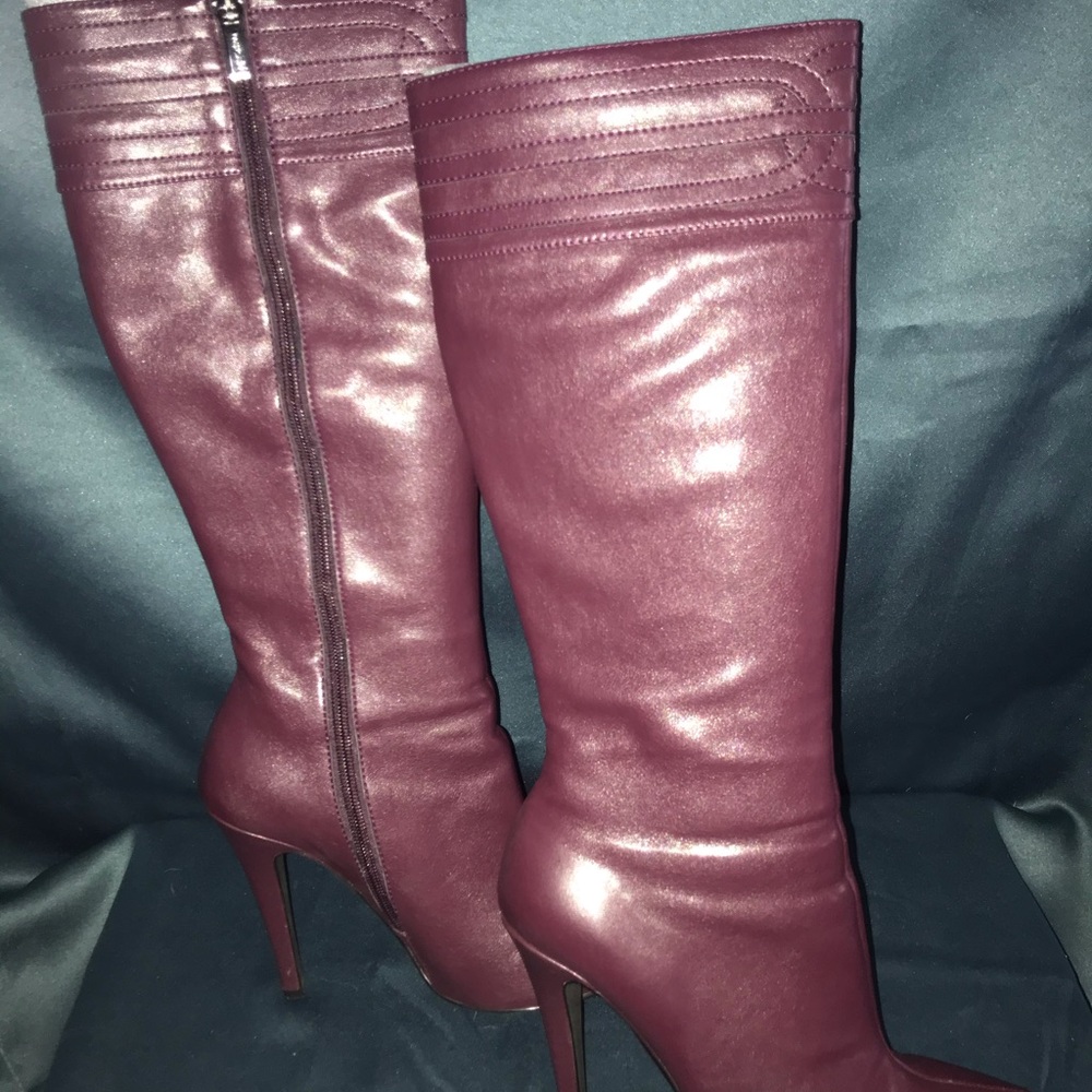 Colin Stuart knee high/heeled boots